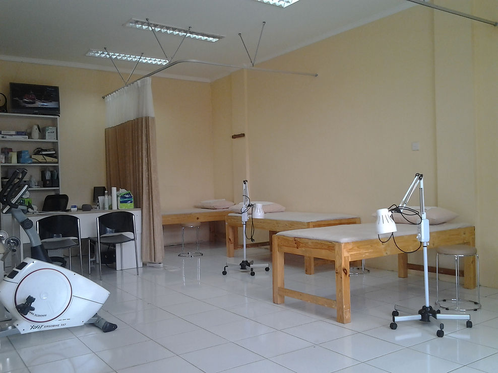 Klinik Fisioterapi Bekasi BSP Center modern
